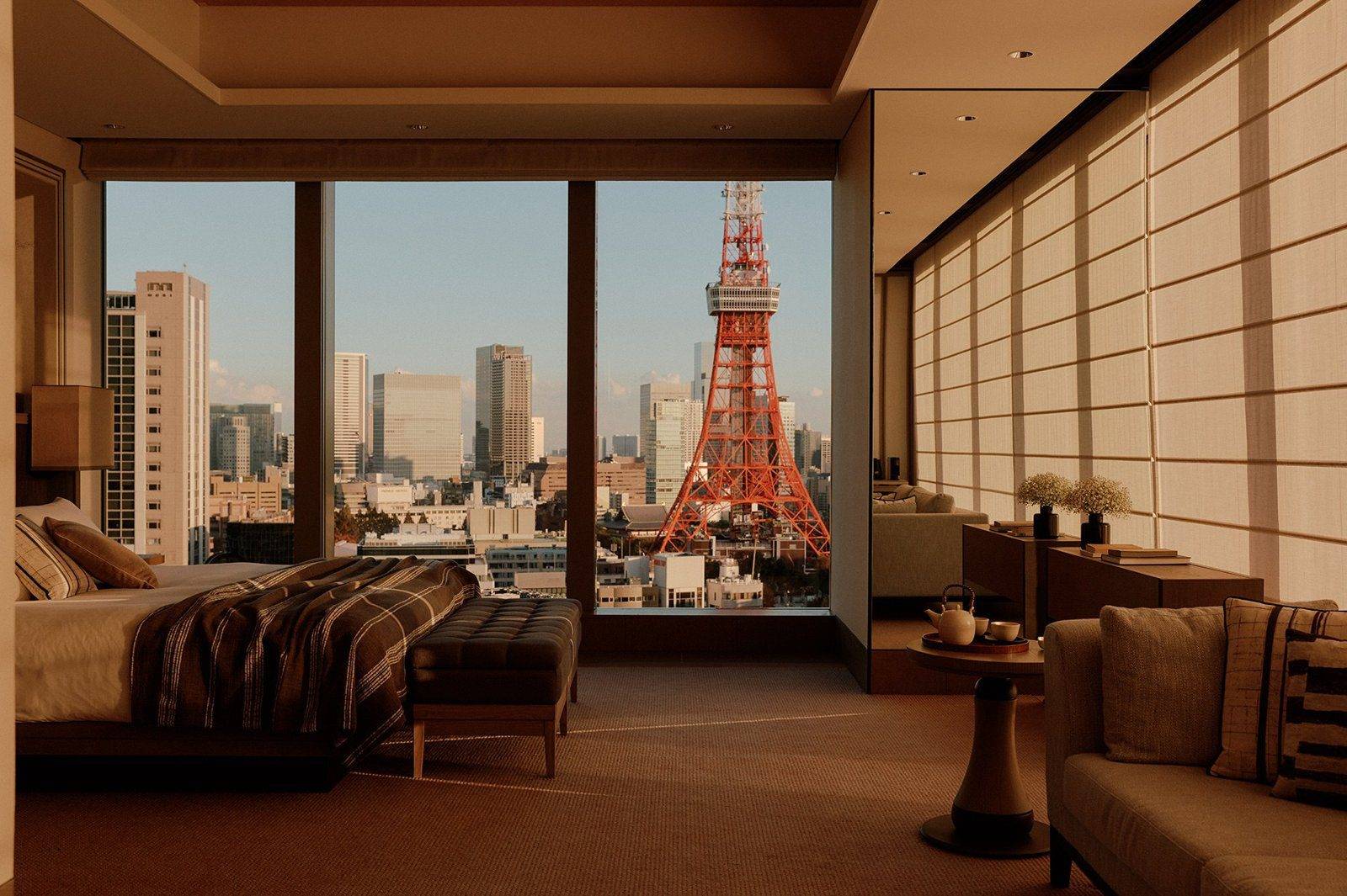 Janu 東京 Janu Suite 臥室窗外的東京鐵塔