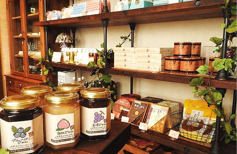La Vista 富士河口湖 商店 Colleen 的果醬與點心