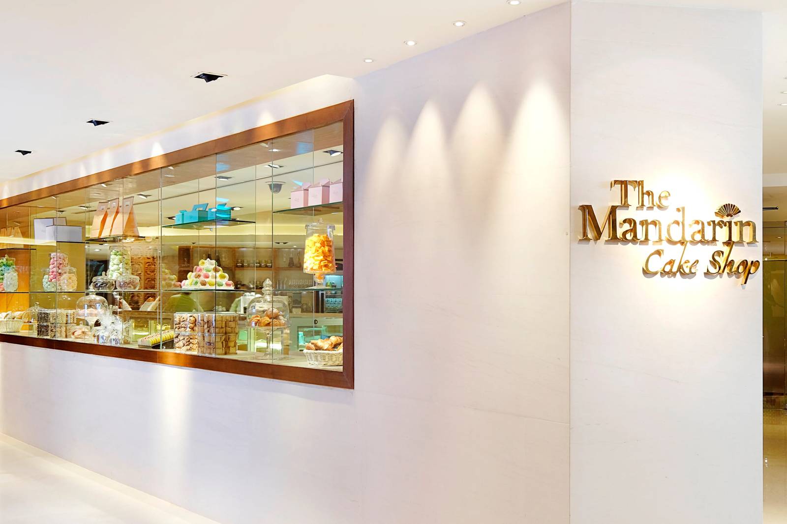 雅加達文華東方酒店 Mandarin Oriental Cake Shop 的櫥窗
