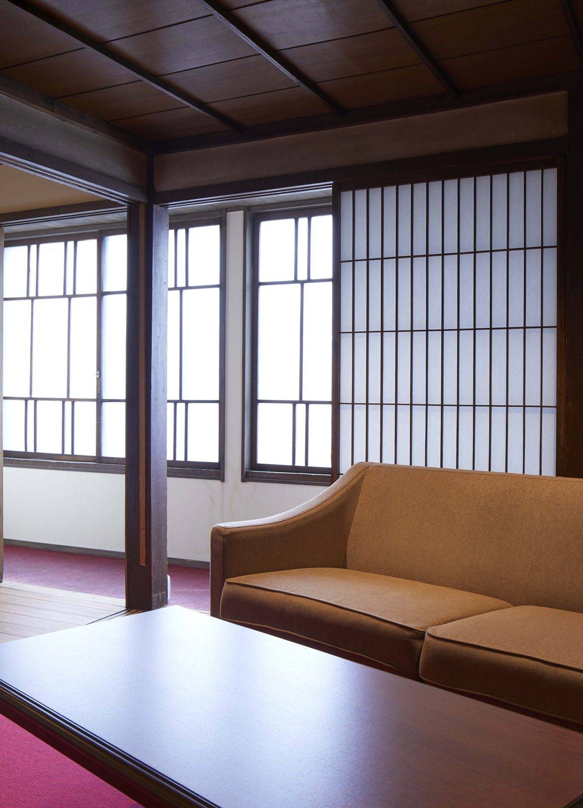 NIPPONIA 秩父 門前町起居室與老家具