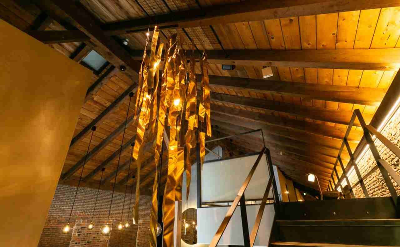 NIPPONIA HOTEL 函館 港町的昆布造型吊燈