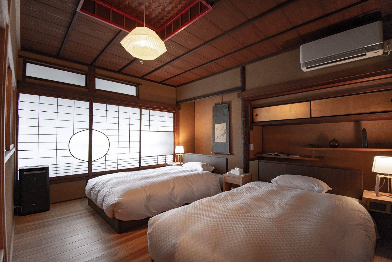 NIPPONIA HOTEL 伊賀上野 城下町有圓窗的雙床客房