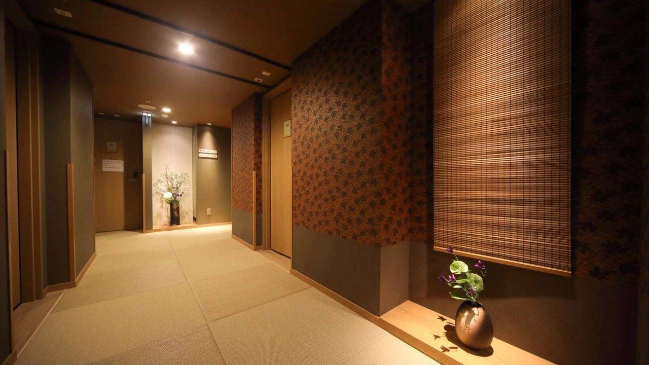 御宿 野乃 難波外觀與街道