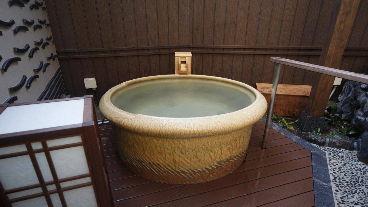 御宿 野乃 奈良壺型浴槽