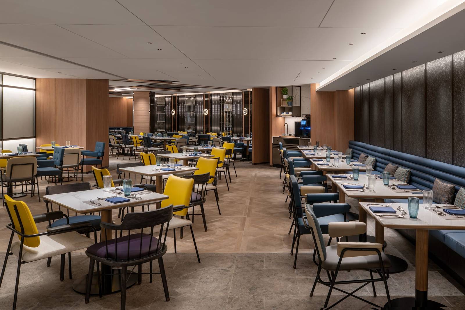 香港萬麗海景酒店 Food Studio 的用餐區