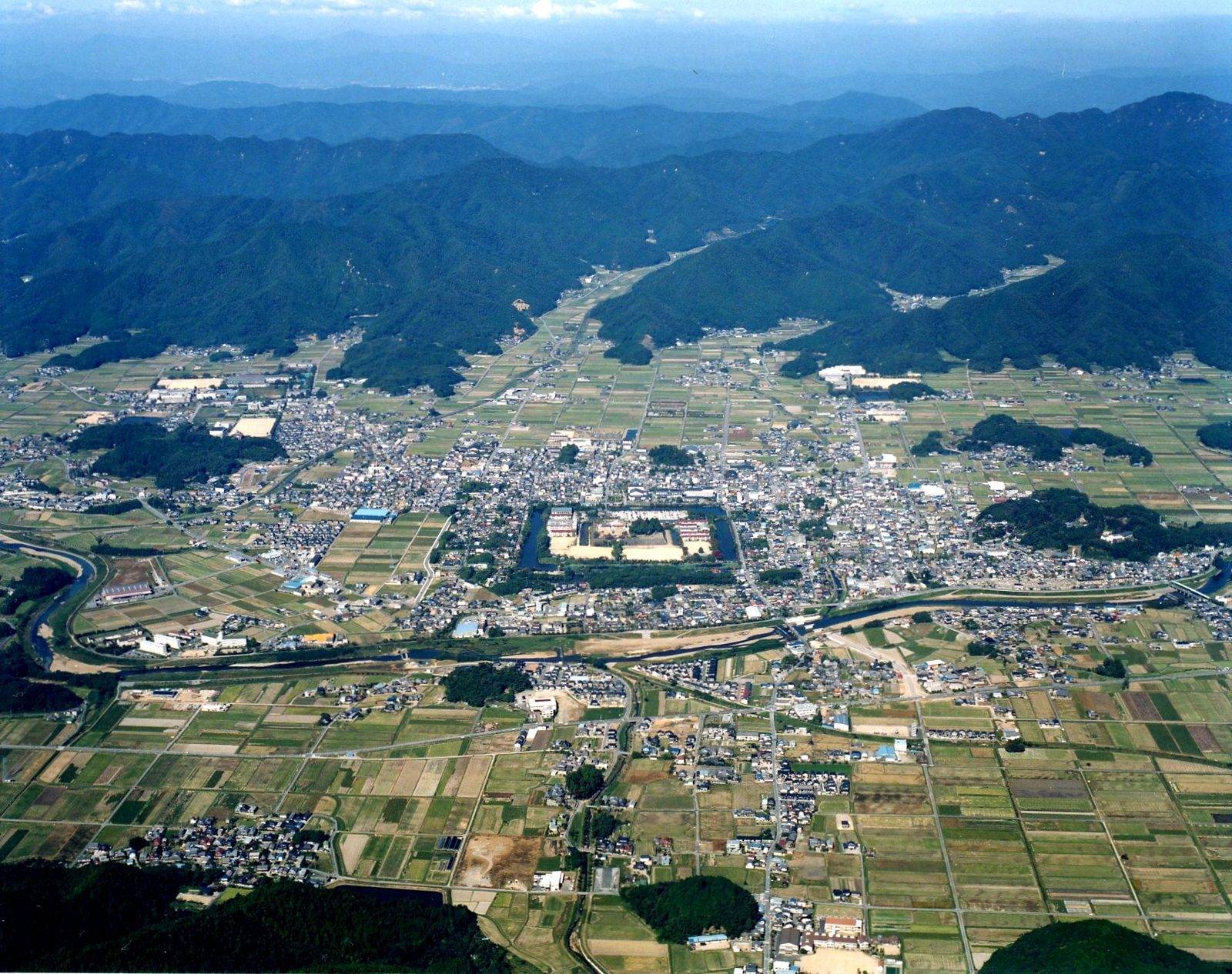 空拍篠山城跡與城下町