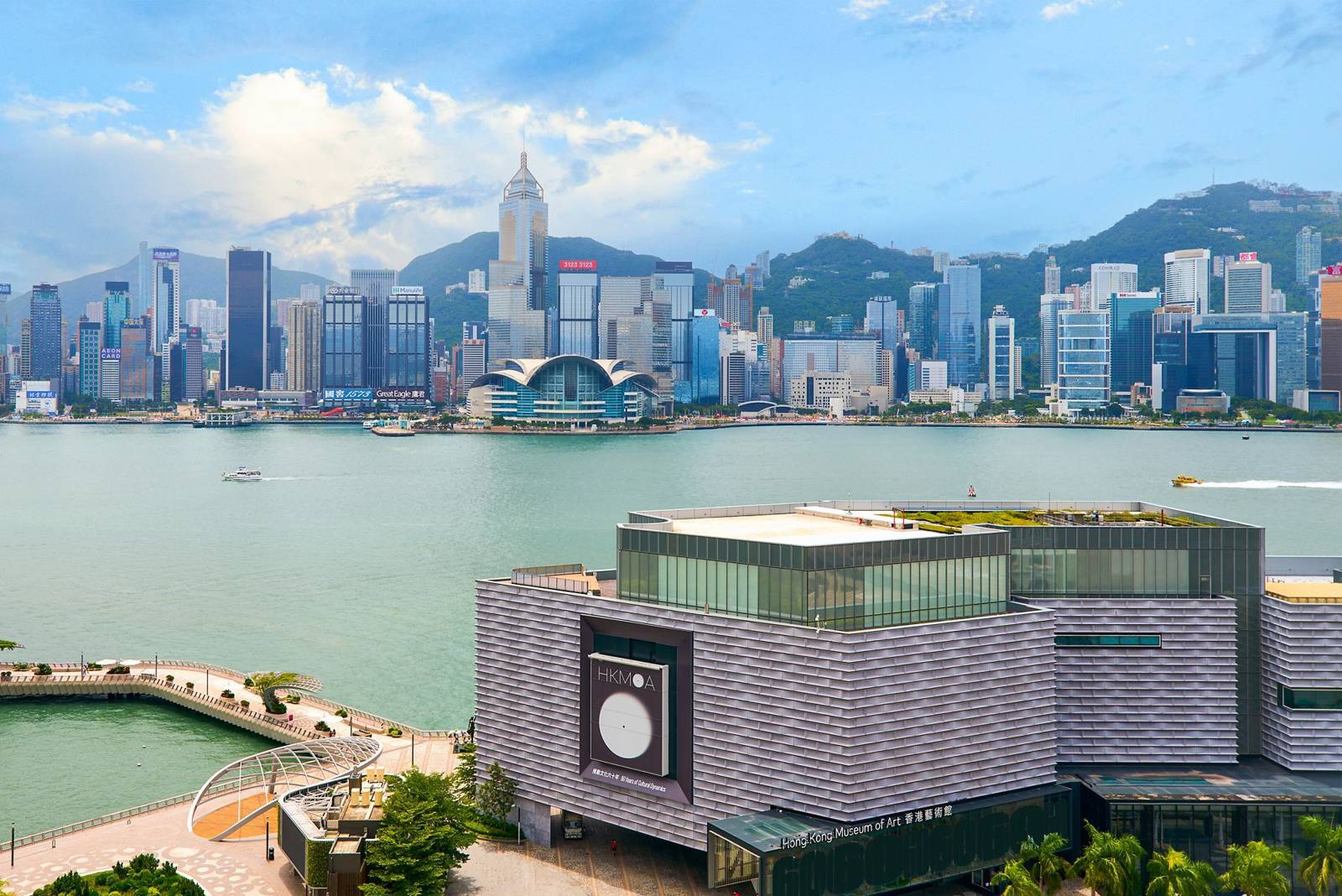 從香港喜來登酒店看出去的維多利亞港與香港島