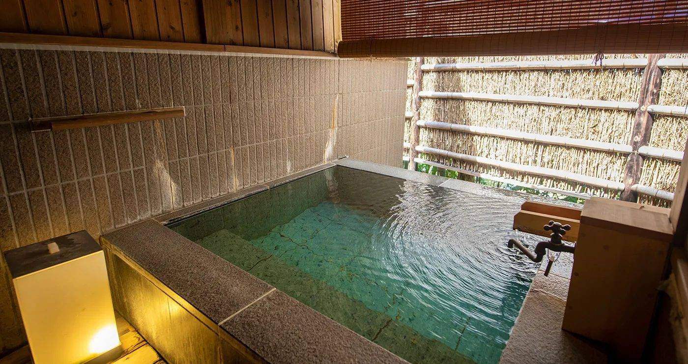 修善寺溫泉 湯迴廊 菊屋 露天風呂附客室草庵