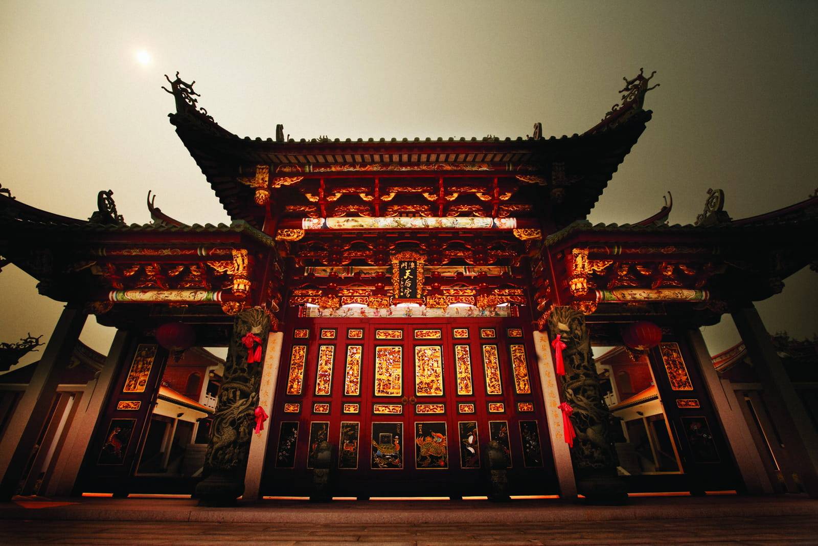 澳門傳統廟宇夜景(目的地參考)