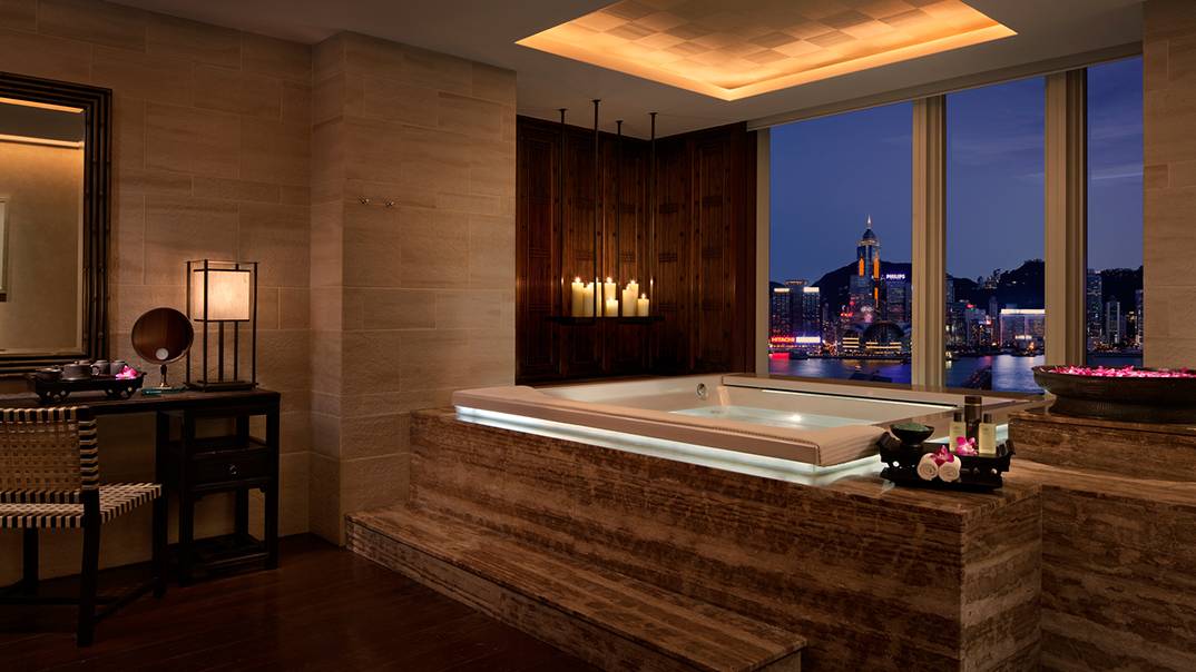 香港半島酒店 Spa 雙人療程套房與按摩浴缸