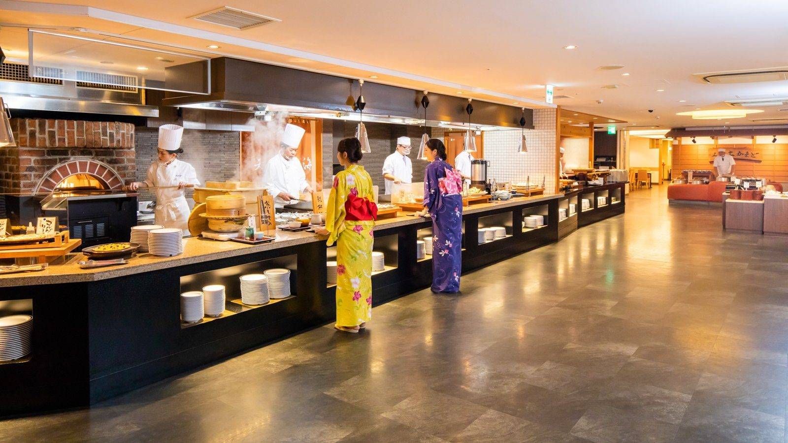 鳥羽溫泉鄉 戶田家自助餐廳天・地・海的現場料理