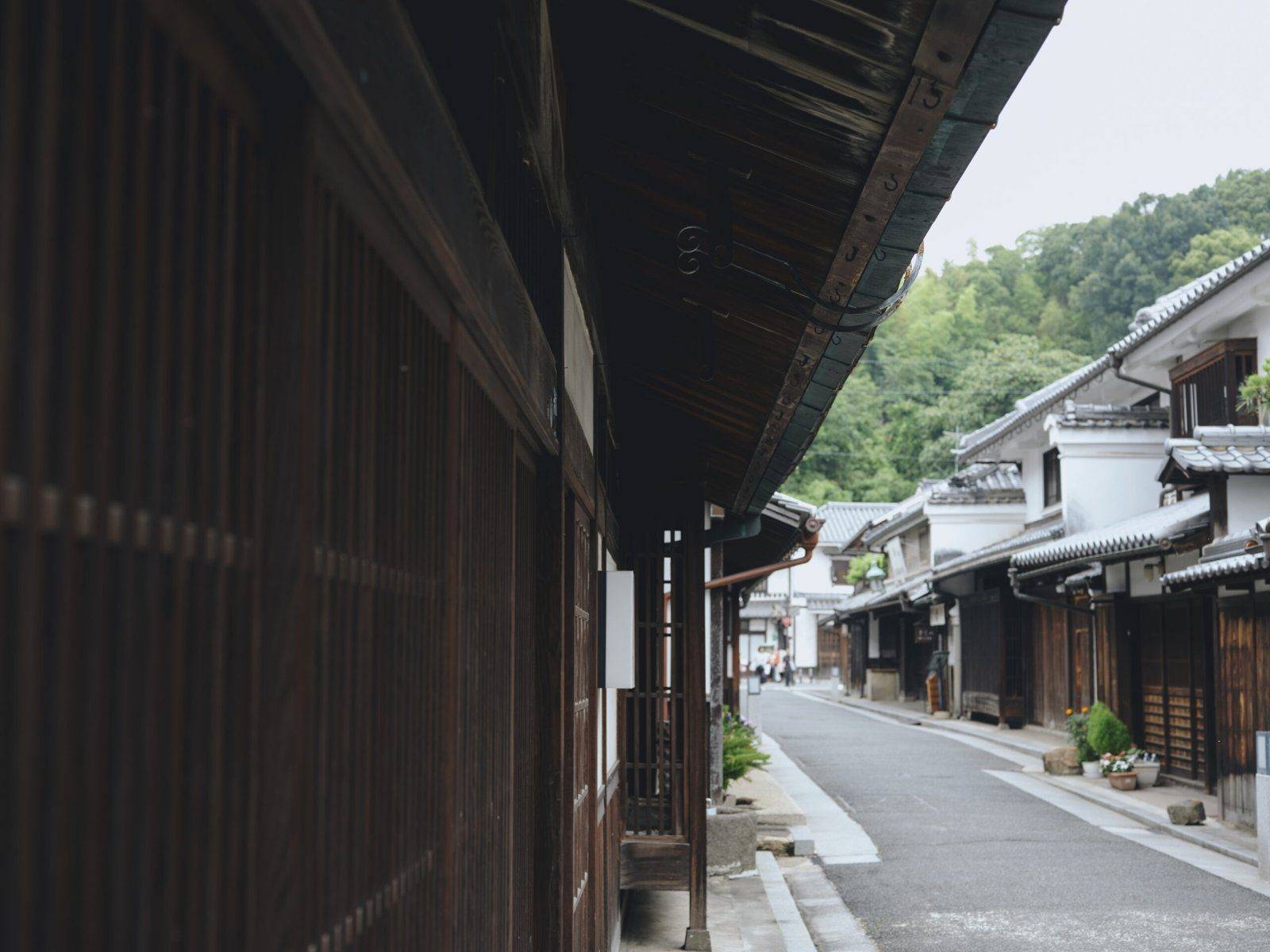 撚る屋 YORUYA 周邊的倉敷美觀地區街道