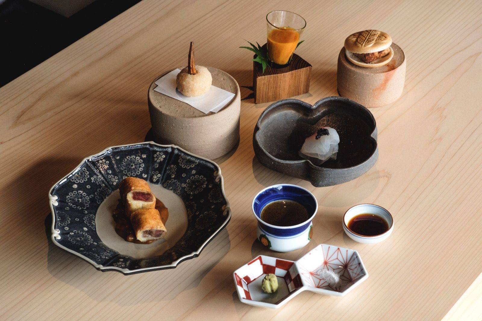 撚る屋 YORUYA 的晚餐料理